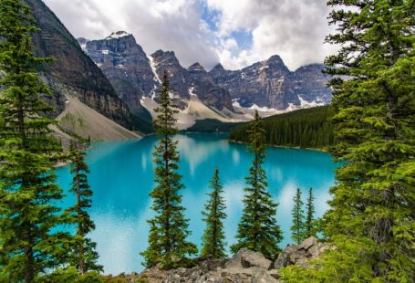 Canada Mountains - lake, mountains, and trees